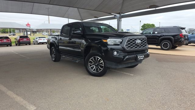 Used 2022 Toyota Tacoma TRD Sport w/ Technology Package AWD/4WD image 9
