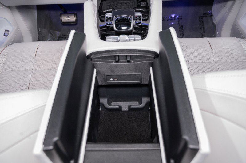 Certified 2023 Mercedes-Benz Maybach GLS 600 4MATIC image 29