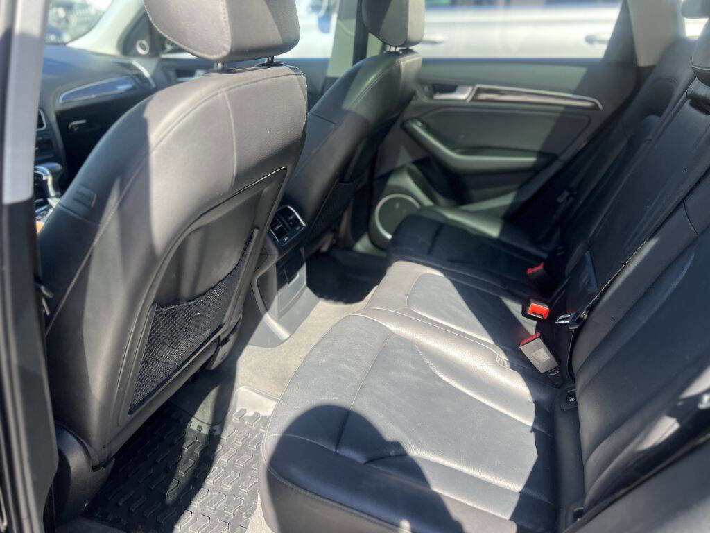 Used 2016 Audi Q5 2.0T Premium Plus w/ Technology Package AWD/4WD image 10
