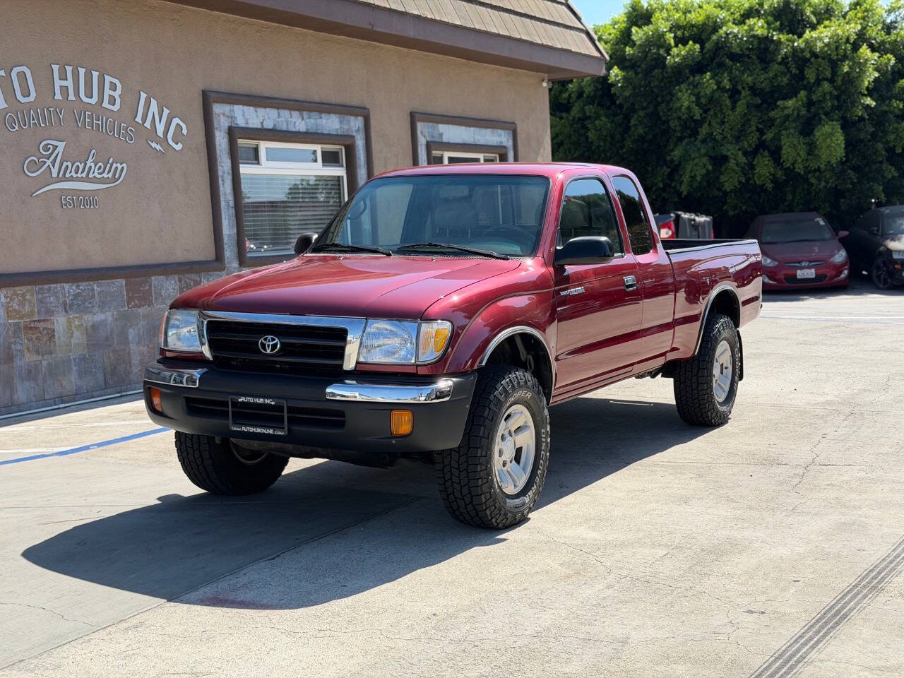 Used 2000 Toyota Tacoma PreRunner w/ Value Pkg RWD image 2