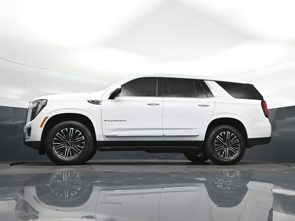 Used 2025 GMC Yukon Elevation w/ LPO, Elevation Black Package AWD/4WD image 41