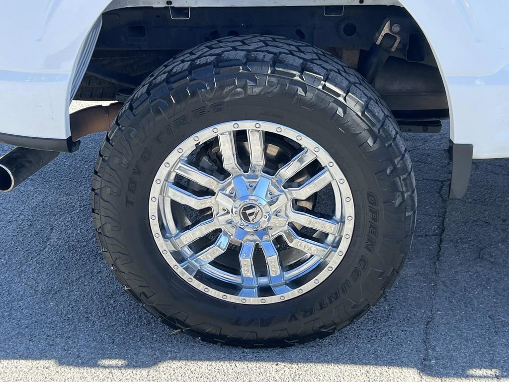 Used 2022 Ford F150 Lariat w/ Equipment Group 502A High image 18