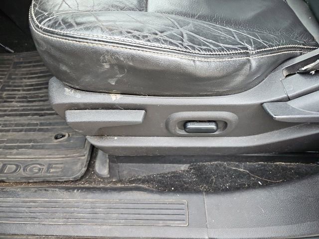 Used 2010 Ford Edge SEL image 32