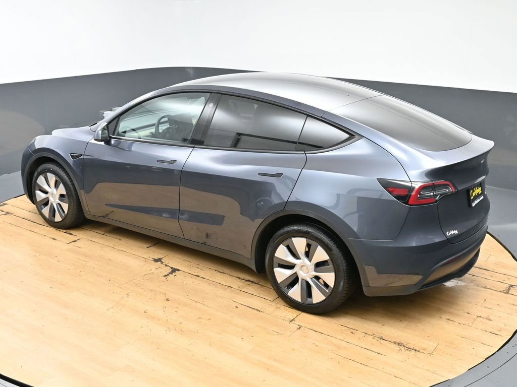 Used 2023 Tesla Model Y Long Range AWD/4WD image 49