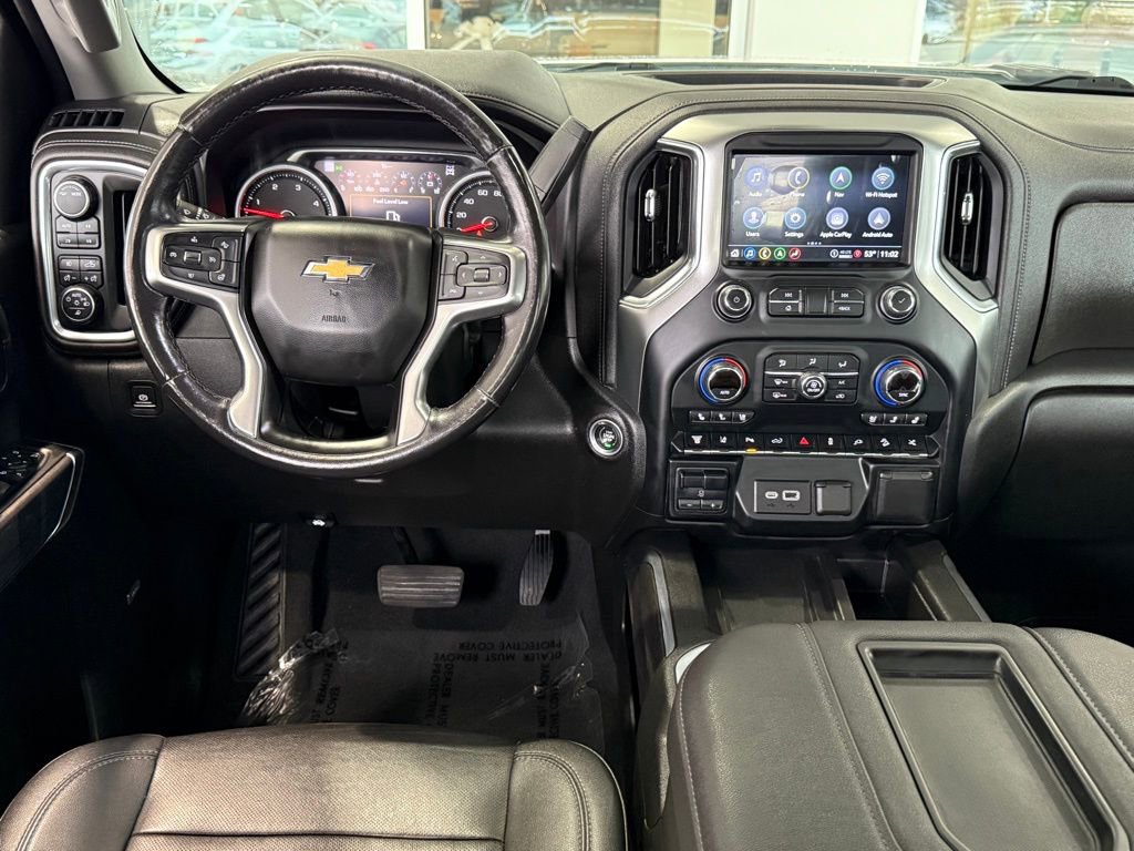 Used 2022 Chevrolet Silverado 2500 LTZ w/ LTZ Premium Package image 33