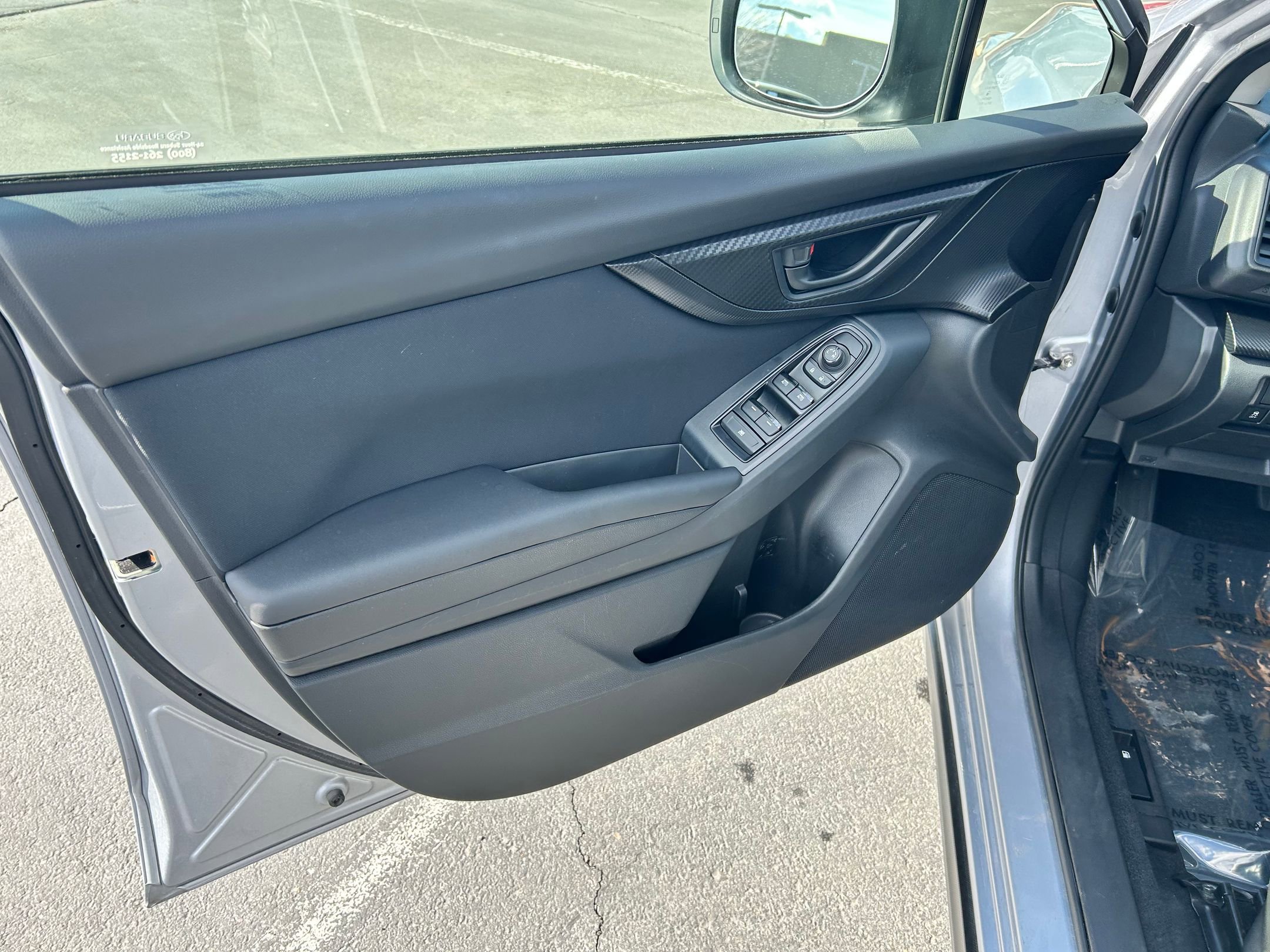 Used 2021 Subaru Crosstrek 2.0i image 9