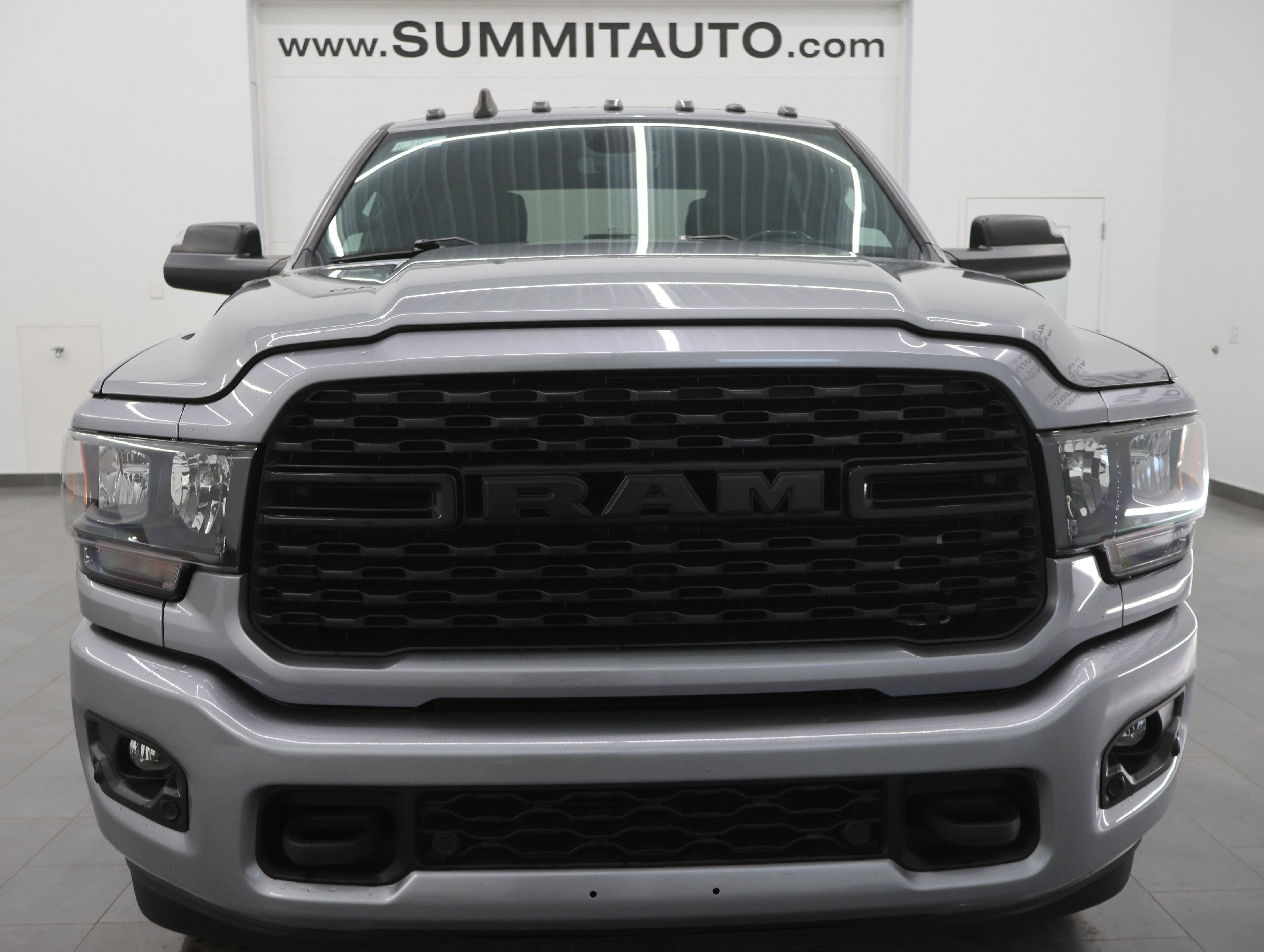 Used 2022 RAM 2500 Big Horn w/ Night Edition image 19