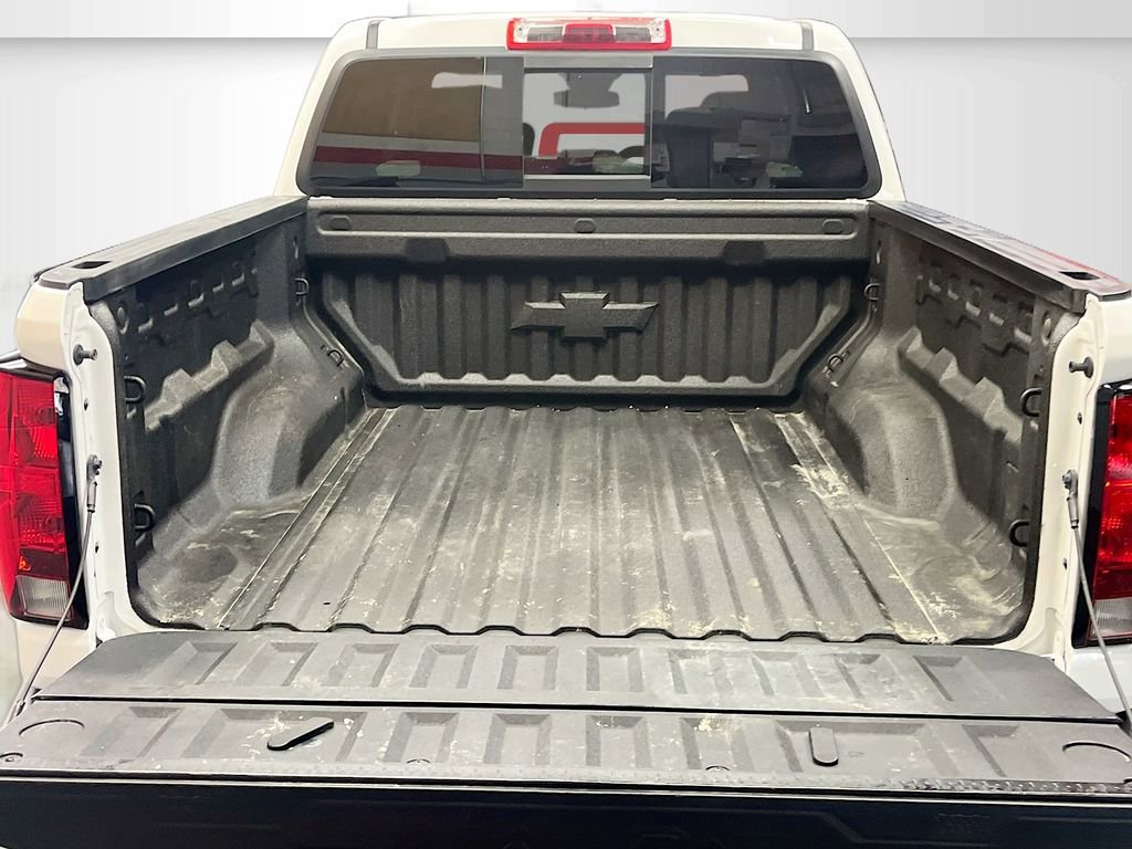 Used 2024 Chevrolet Colorado LT w/ LT Convenience Package image 24