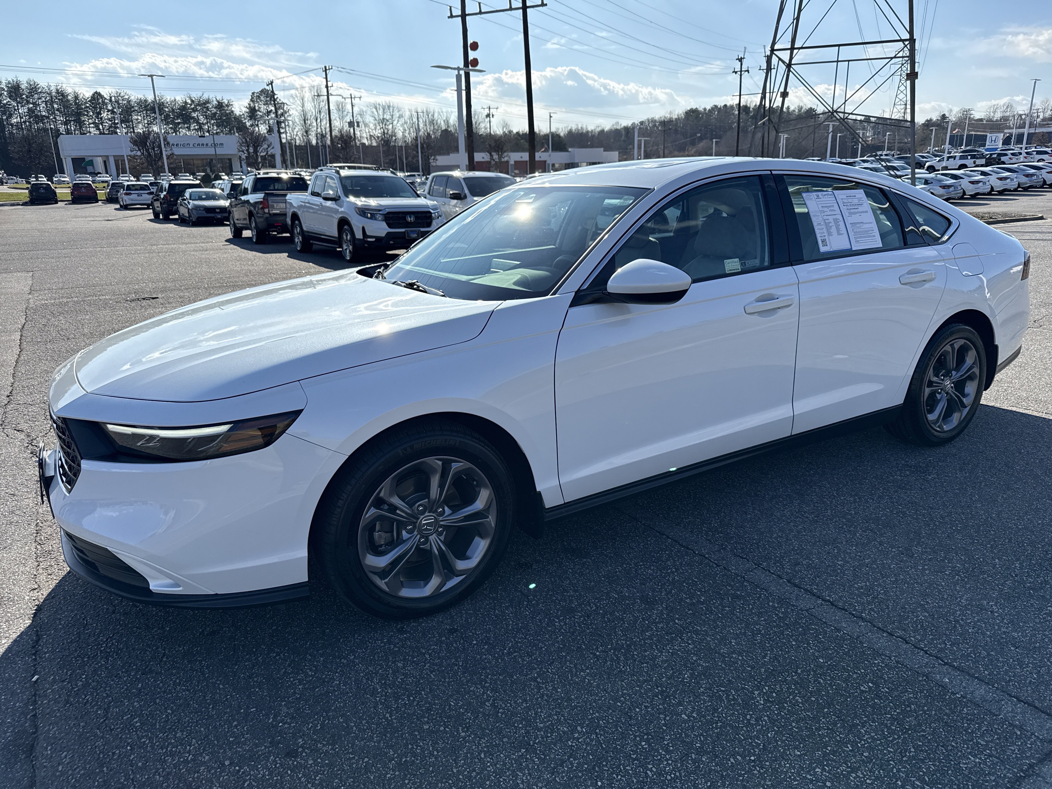 Used 2024 Honda Accord EX image 5