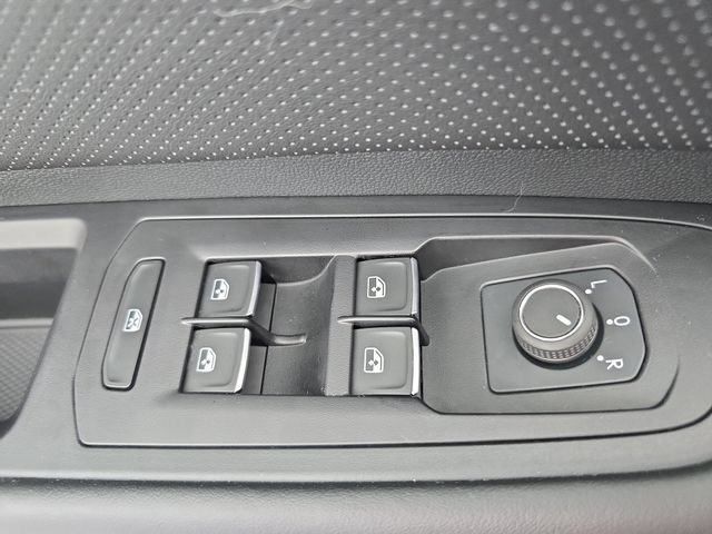 Certified 2024 Volkswagen Atlas SEL AWD/4WD image 29