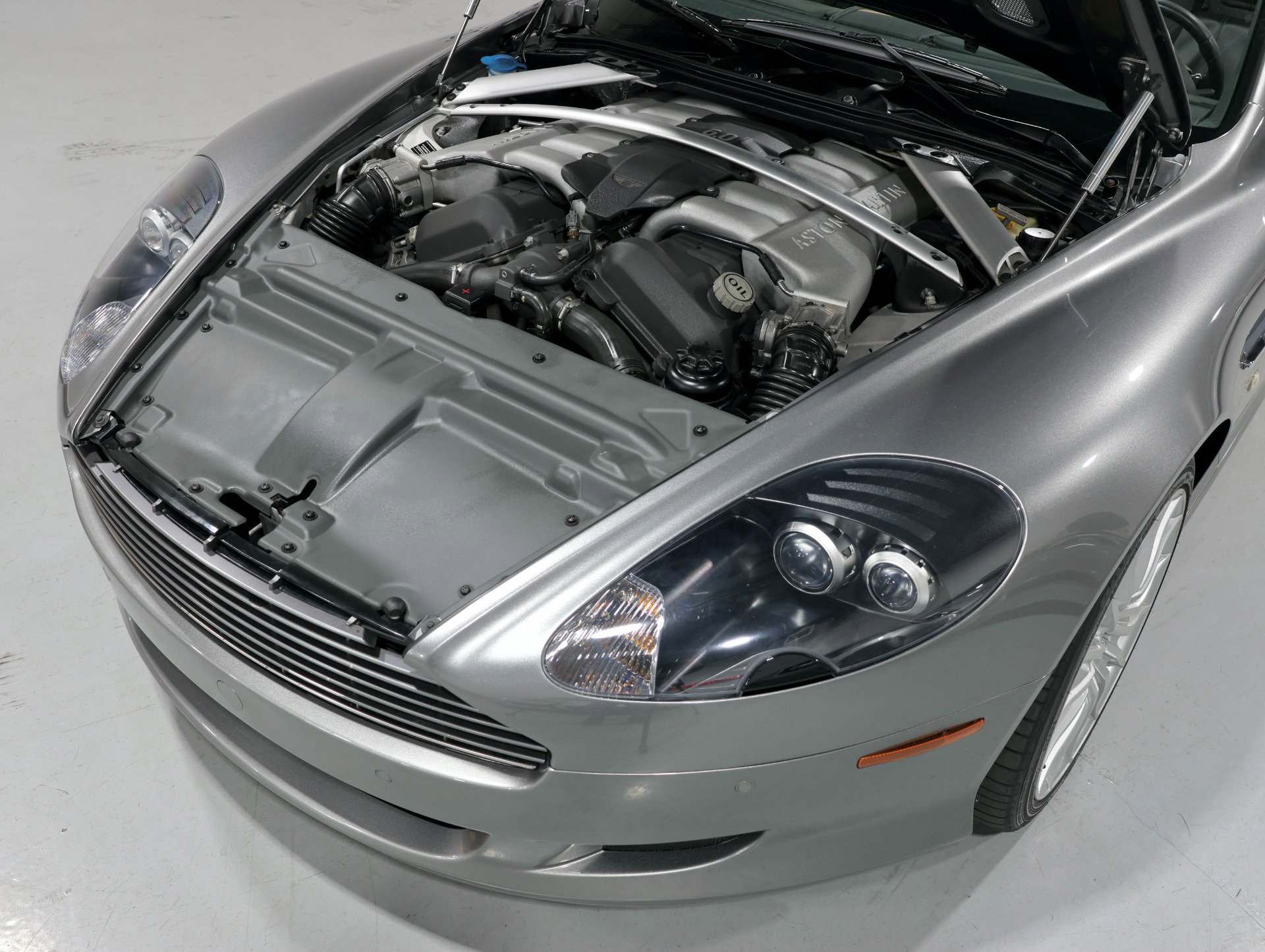 Used 2008 Aston Martin DB9 Volante RWD image 84