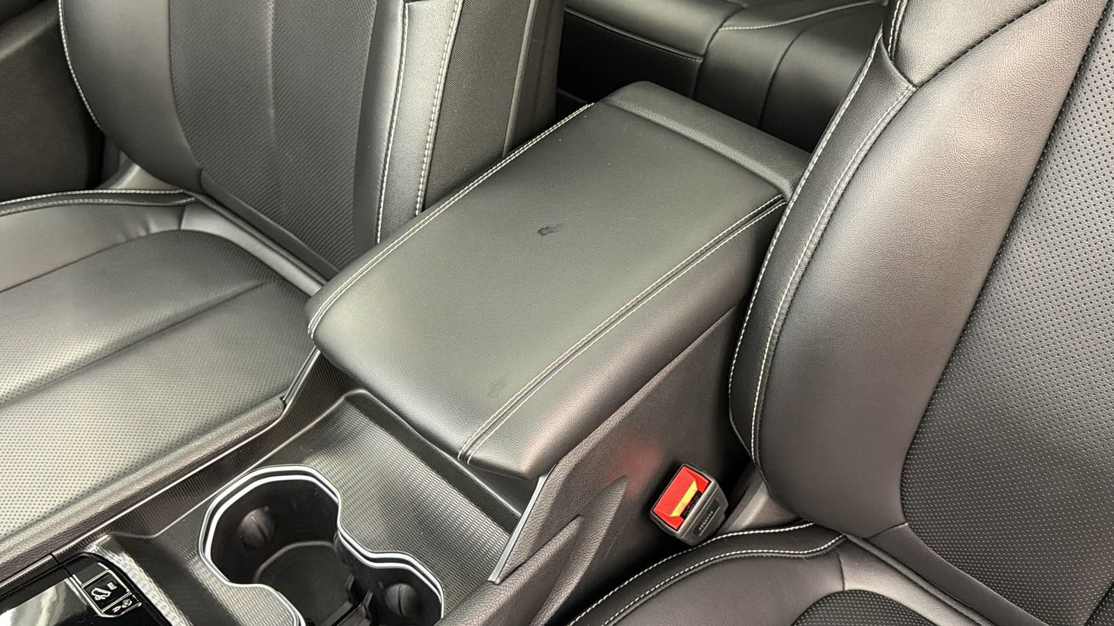 Used 2024 Jeep Grand Cherokee Limited 4xe w/ Luxury Tech Group II AWD/4WD image 22