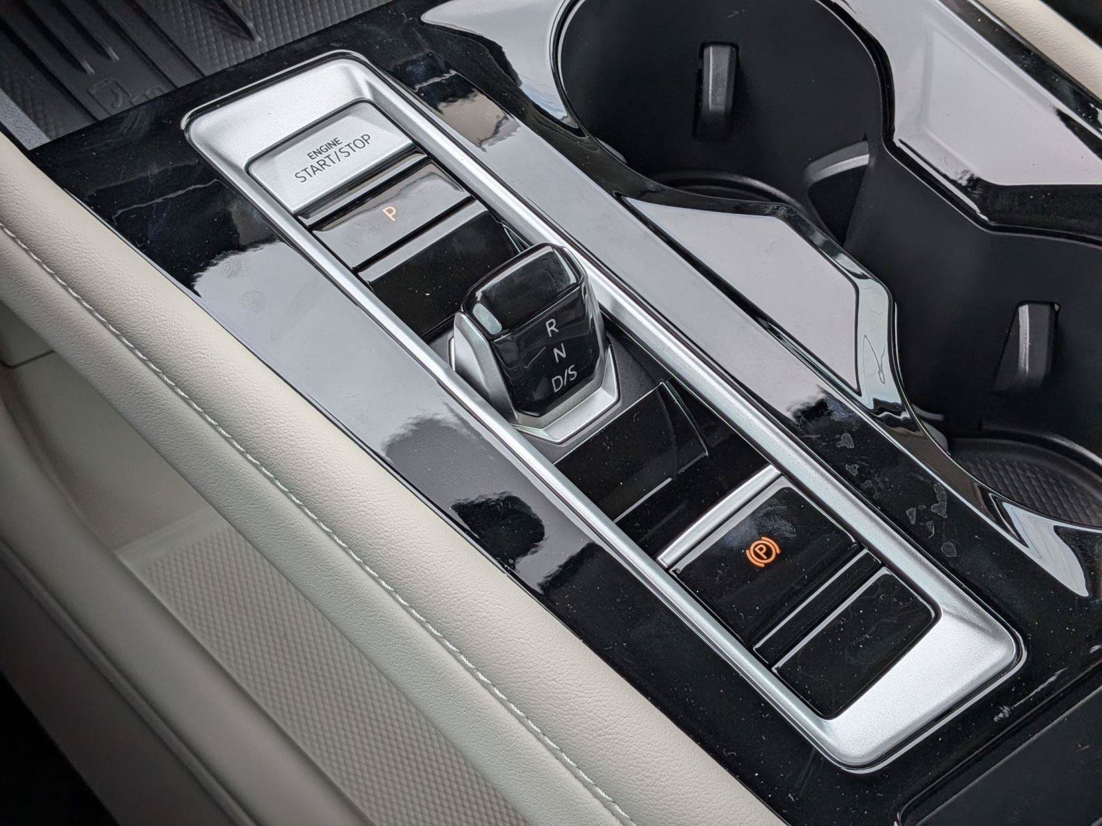 New 2026 Volkswagen Atlas SEL Premium R-Line AWD/4WD image 14