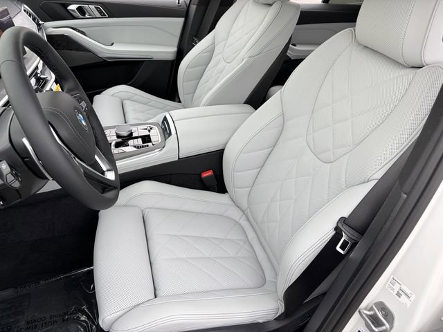 Used 2026 BMW X5 xDrive40i AWD/4WD image 19
