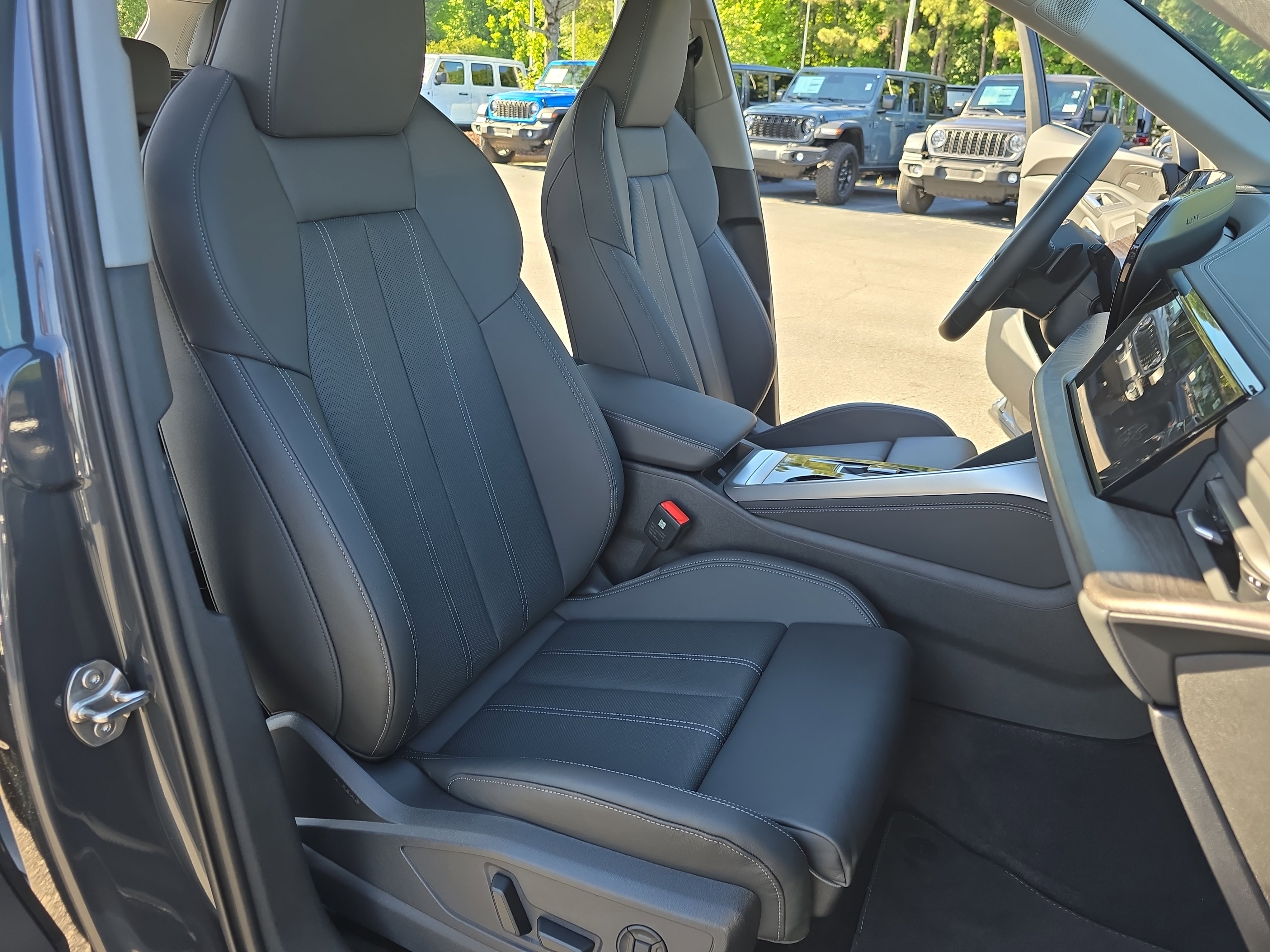 Used 2025 Audi Q5 Prestige AWD/4WD image 10