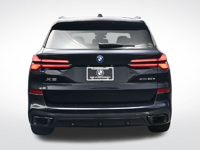 New 2026 BMW X5 xDrive50e w/ M Sport Package AWD/4WD image 6