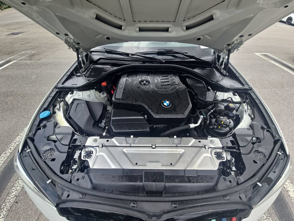 Used 2020 BMW 330i xDrive Sedan w/ Convenience Package AWD/4WD image 25