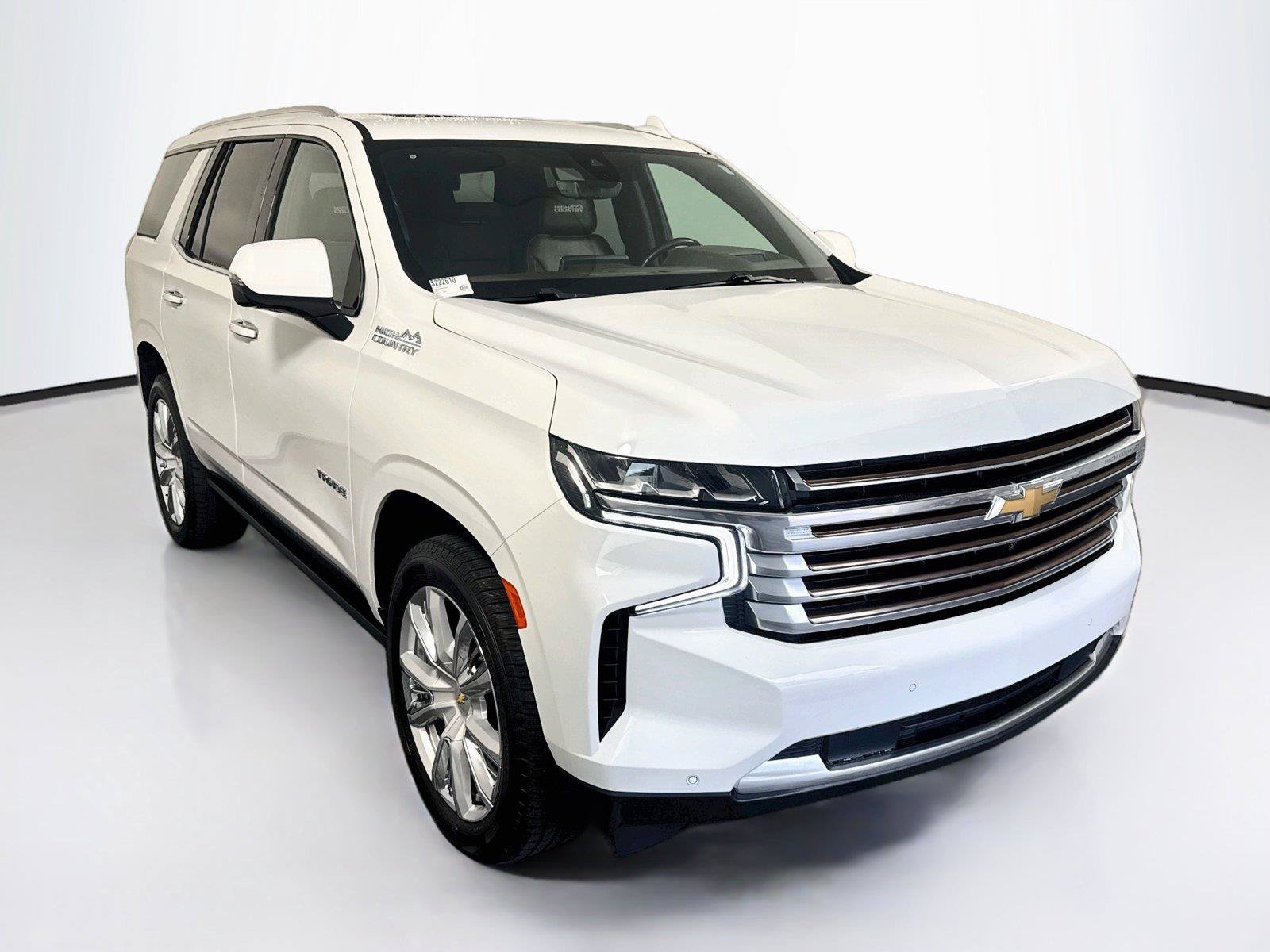 Used 2021 Chevrolet Tahoe High Country w/ Premium Package AWD/4WD image 7