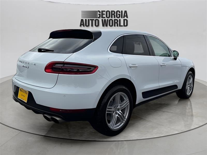 Used 2017 Porsche Macan S image 11