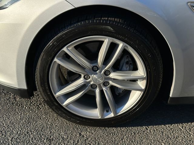 Used 2014 Tesla Model S 85 image 11