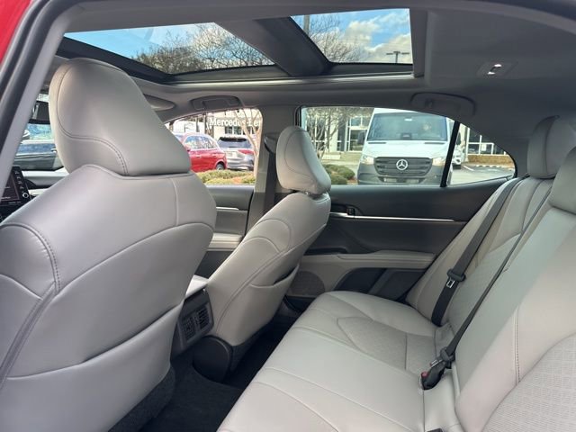 Used 2021 Toyota Camry XSE image 21