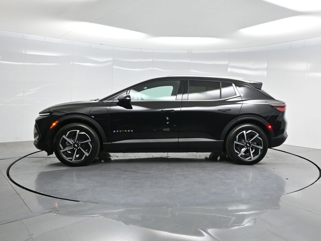 Used 2026 Chevrolet Equinox EV LT image 44