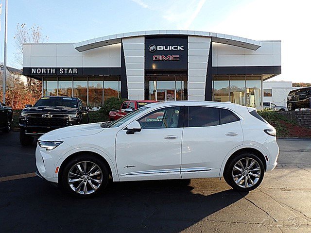 Certified 2022 Buick Envision Avenir w/ Technology Package II