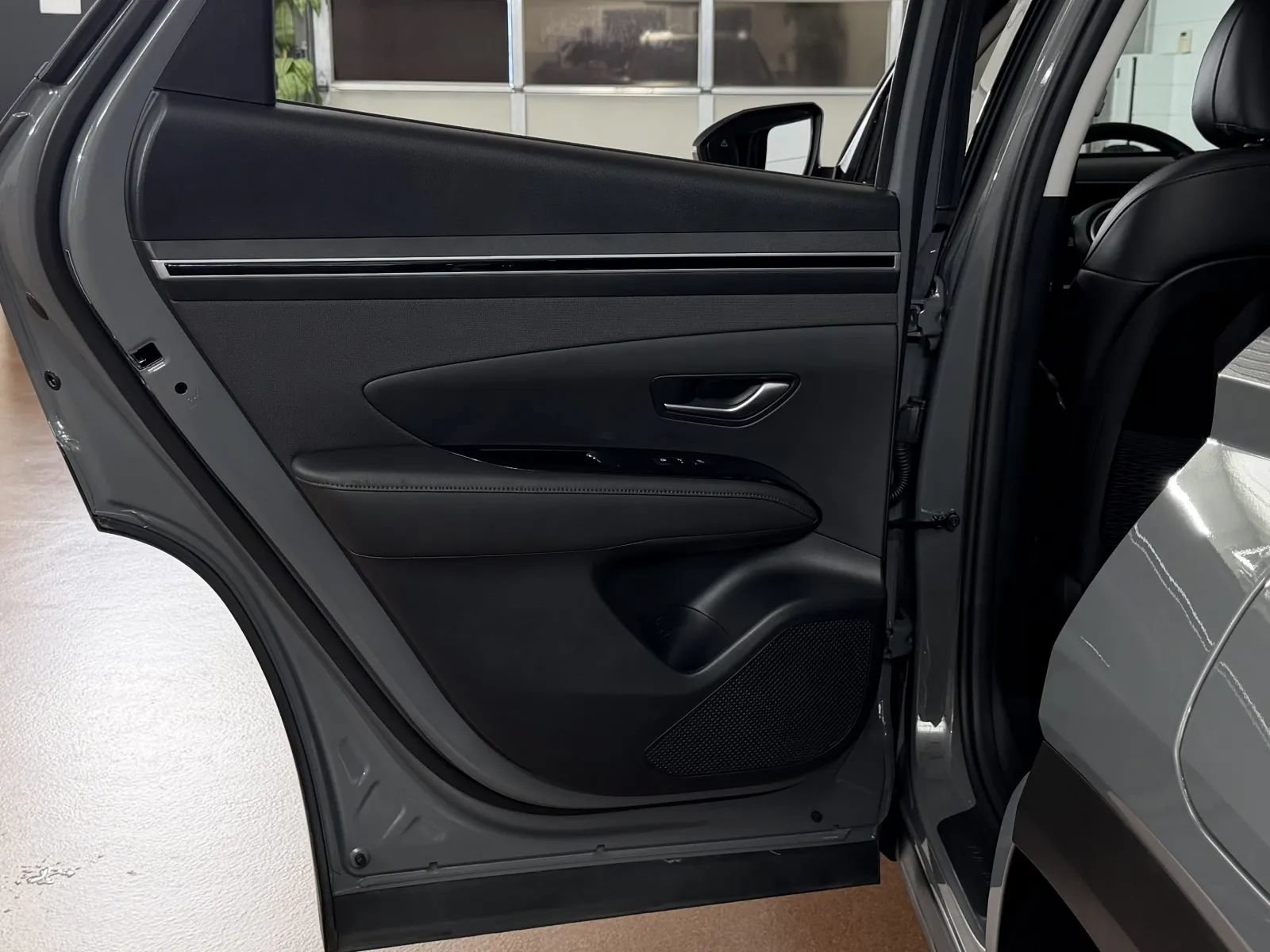 Used 2024 Hyundai Tucson Limited AWD/4WD image 37