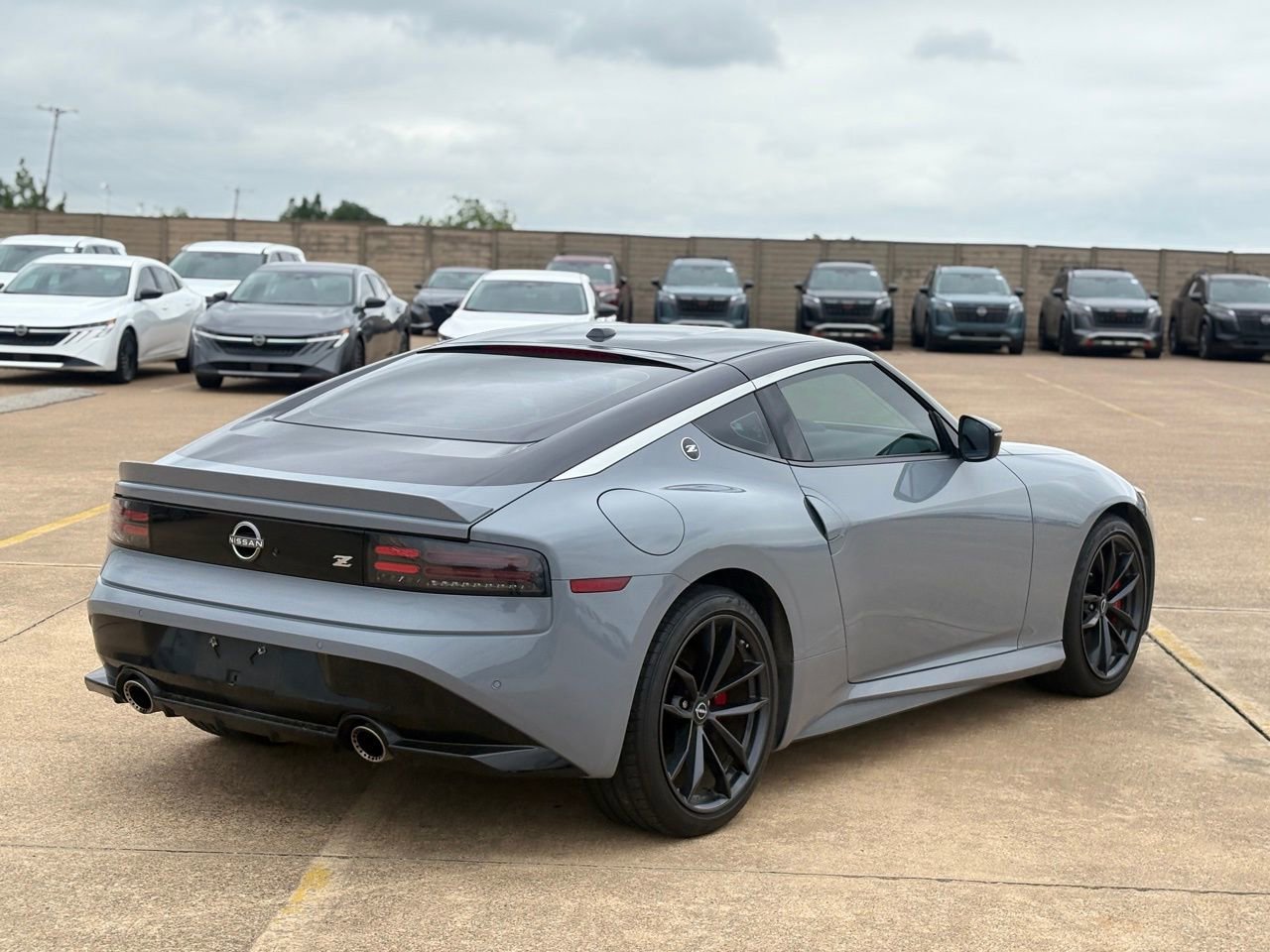 Certified 2024 Nissan Z Performance w/ Floor Mat Package RWD image 5