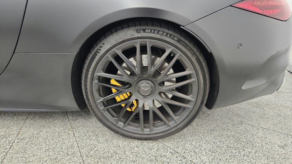 Used 2022 Mercedes-Benz SL 63 AMG 4MATIC image 17
