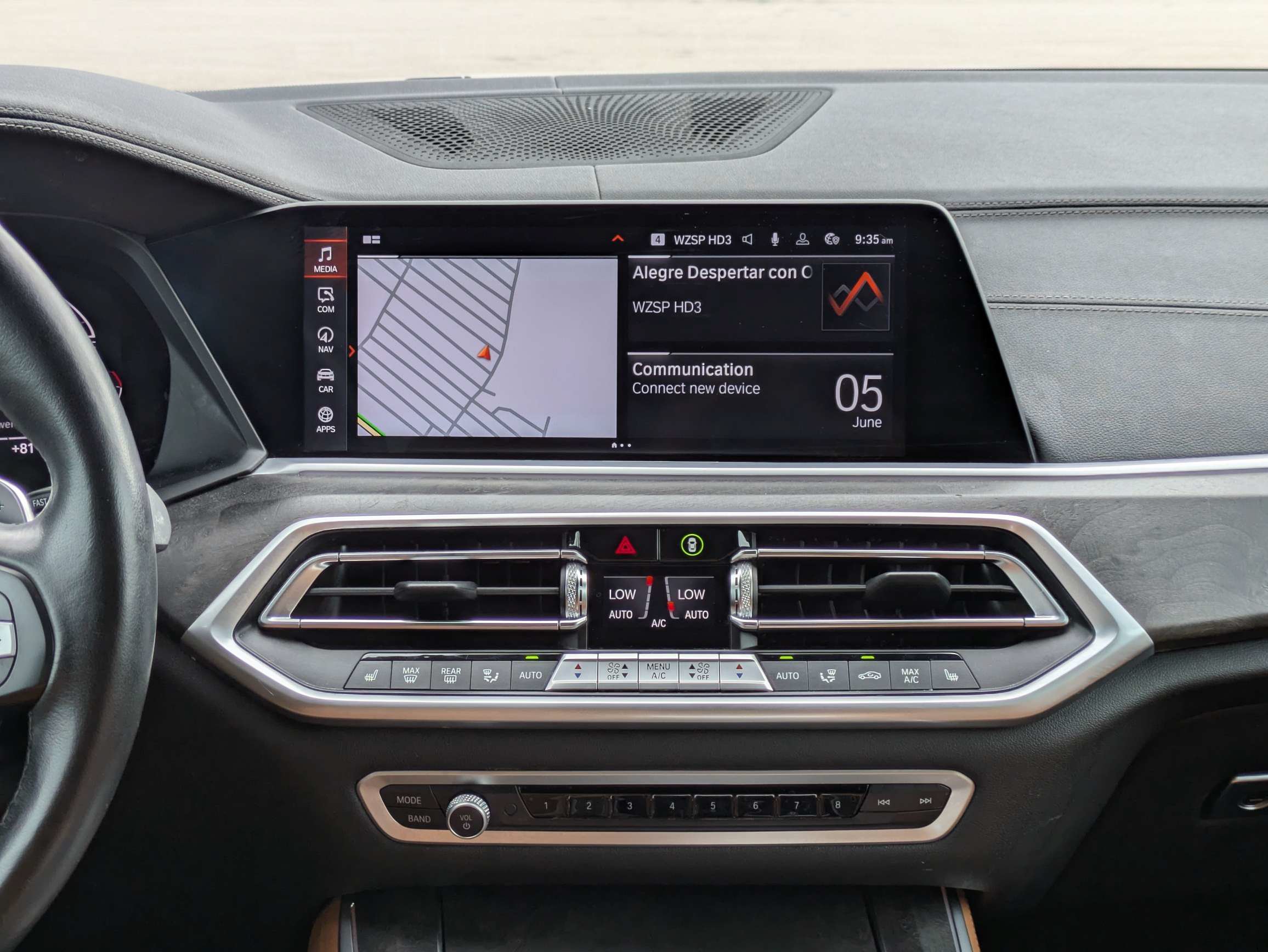 Used 2023 BMW X5 xDrive40i w/ Premium Package AWD/4WD image 26