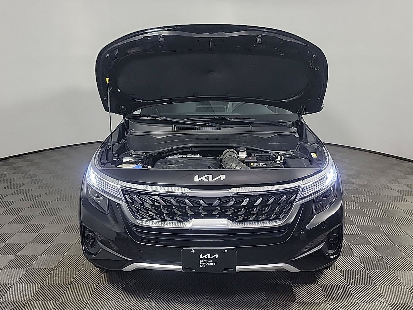 Used 2023 Kia Seltos Nightfall Edition AWD/4WD image 13