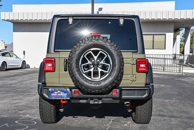 Used 2025 Jeep Wrangler Unlimited Rubicon w/ Convenience Group image 7