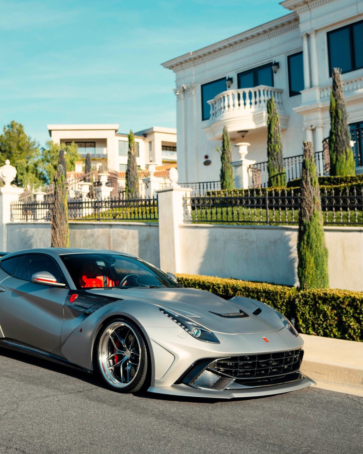 Used 2016 Ferrari F12 Berlinetta RWD image 66