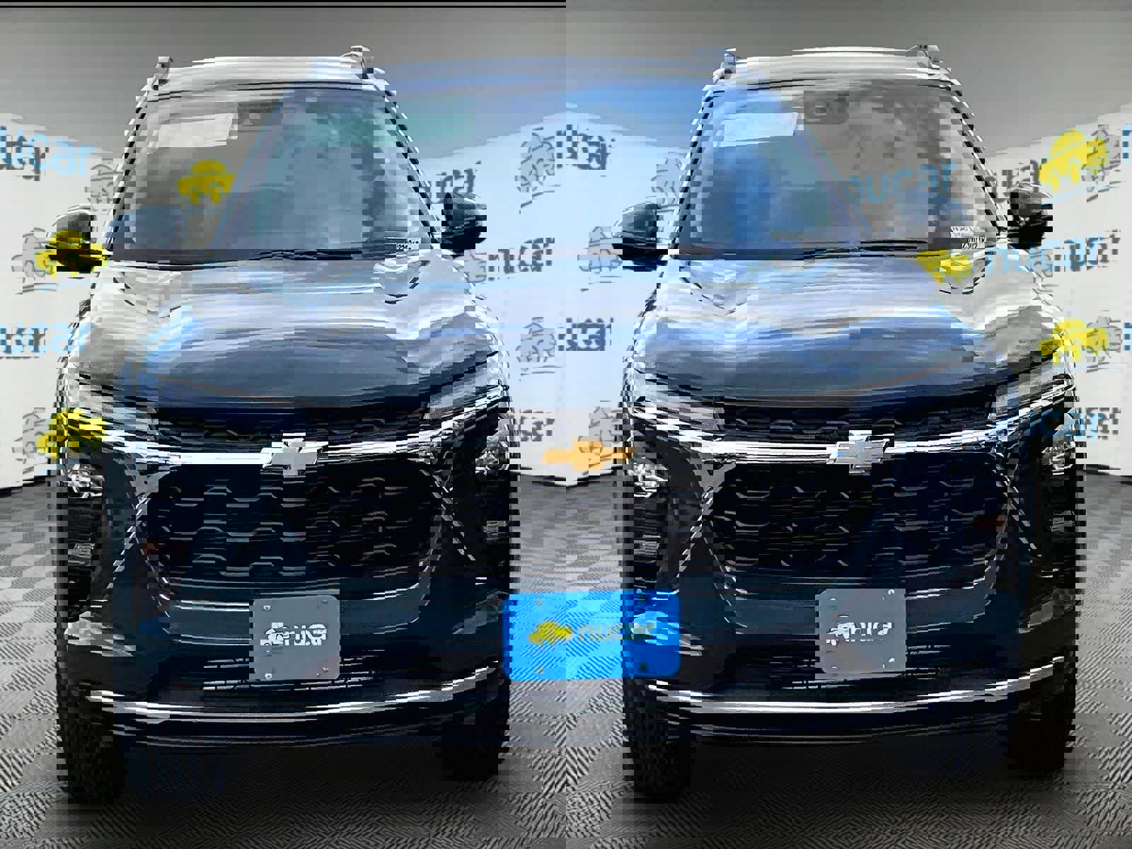 New 2026 Chevrolet Trax LT w/ LT Convenience Package FWD image 3