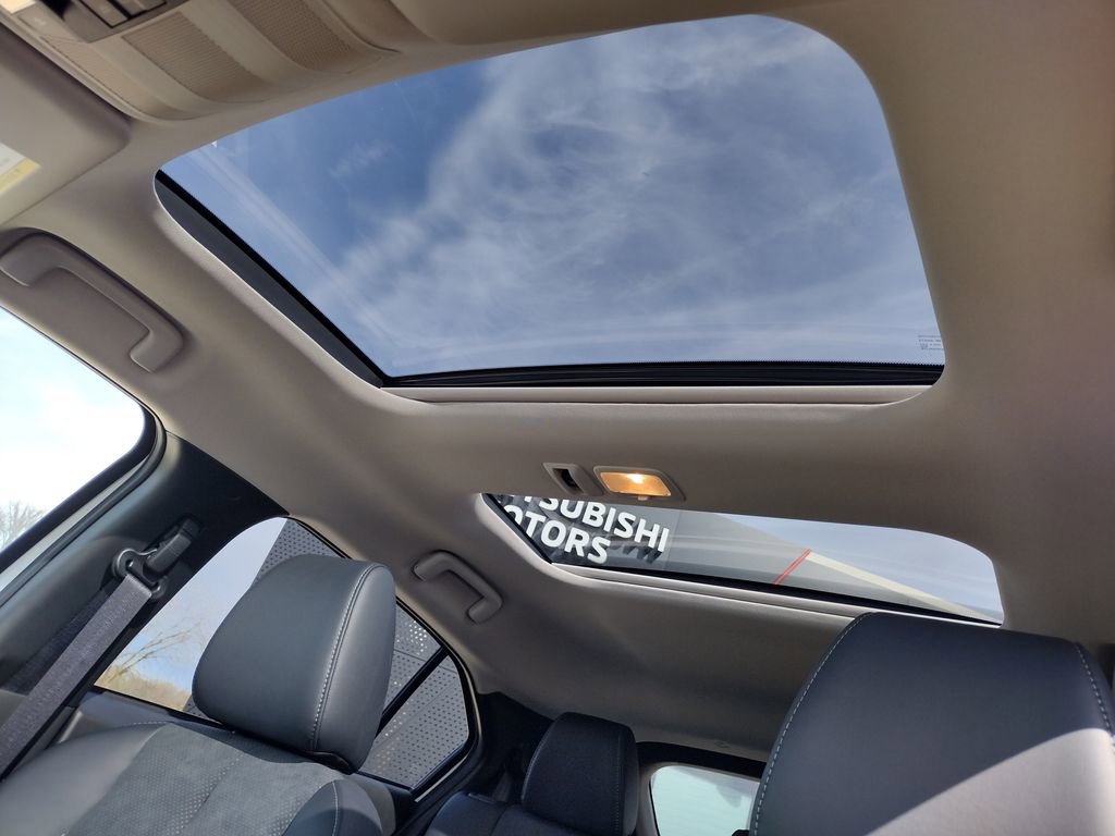 New 2026 Mitsubishi Eclipse Cross SE AWD/4WD image 2