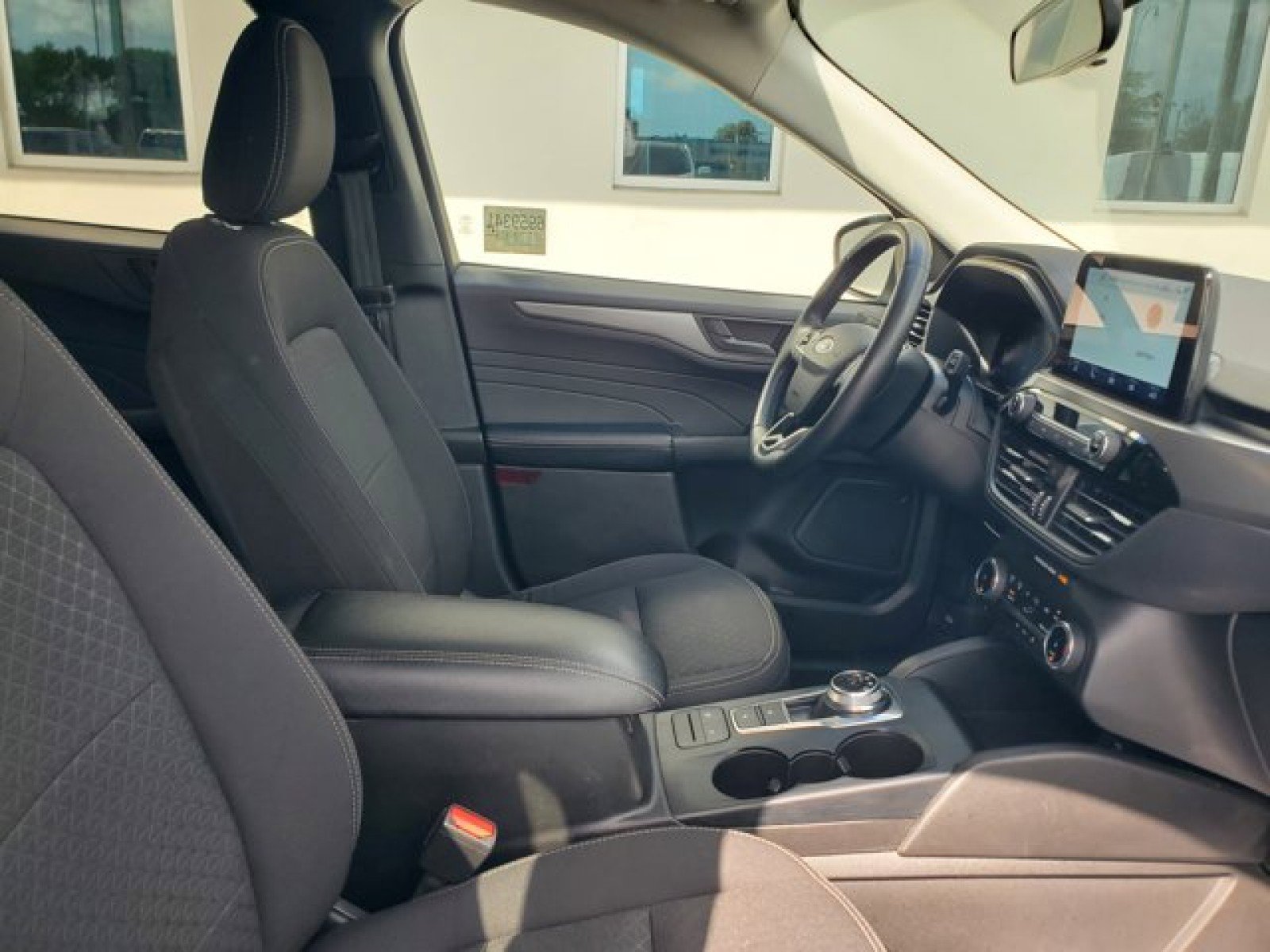 Used 2024 Ford Escape Active image 36