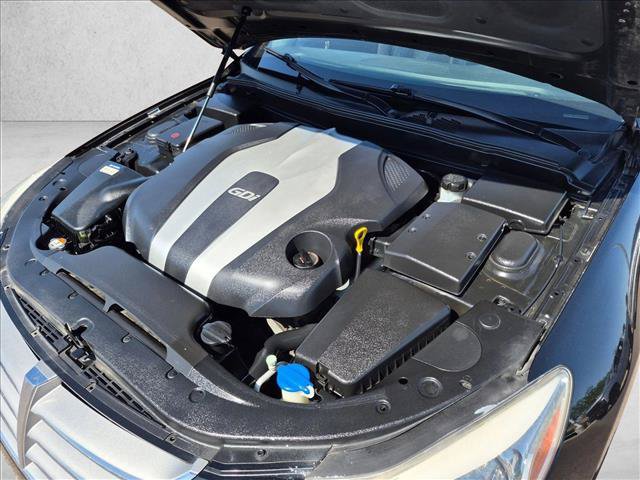 Used 2013 Hyundai Genesis 3.8 w/ Premium Pkg RWD image 29
