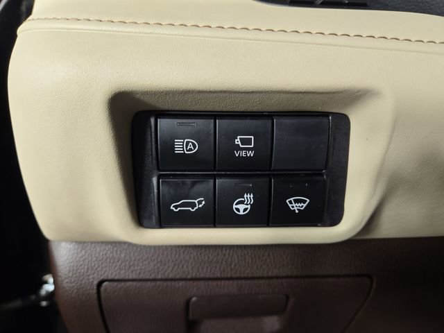 Used 2022 Toyota Highlander Platinum AWD/4WD image 30