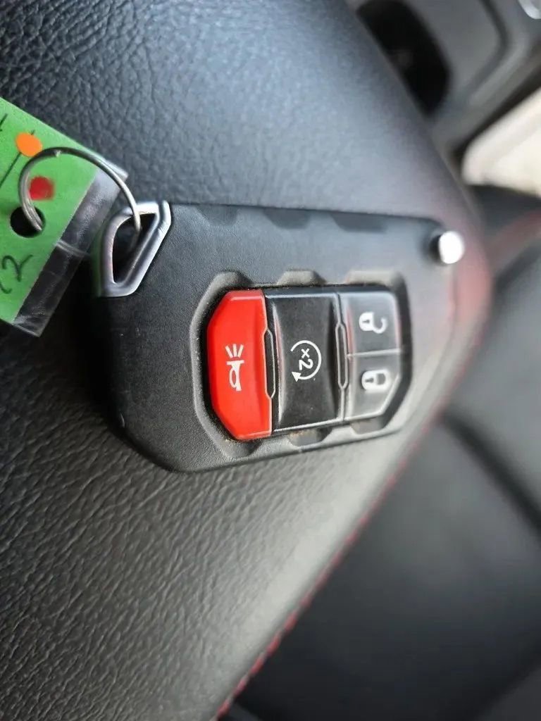 Used 2021 Jeep Wrangler Unlimited Rubicon AWD/4WD image 30