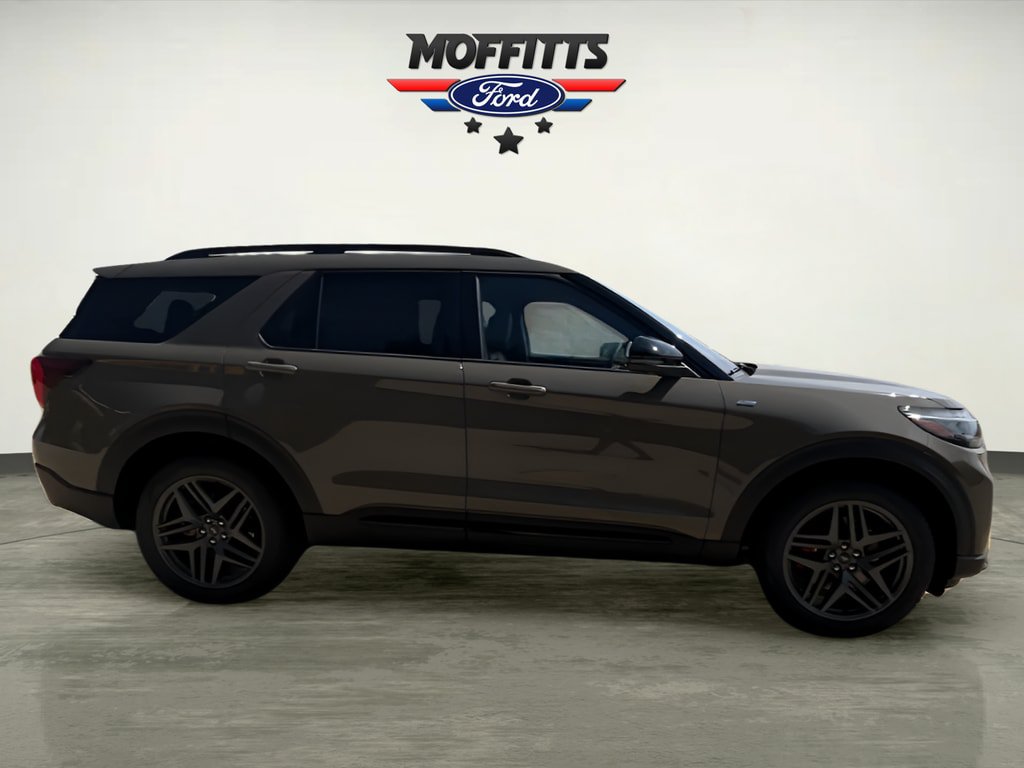 New 2026 Ford Explorer ST-Line w/ ST-Line Street Pack AWD/4WD image 6