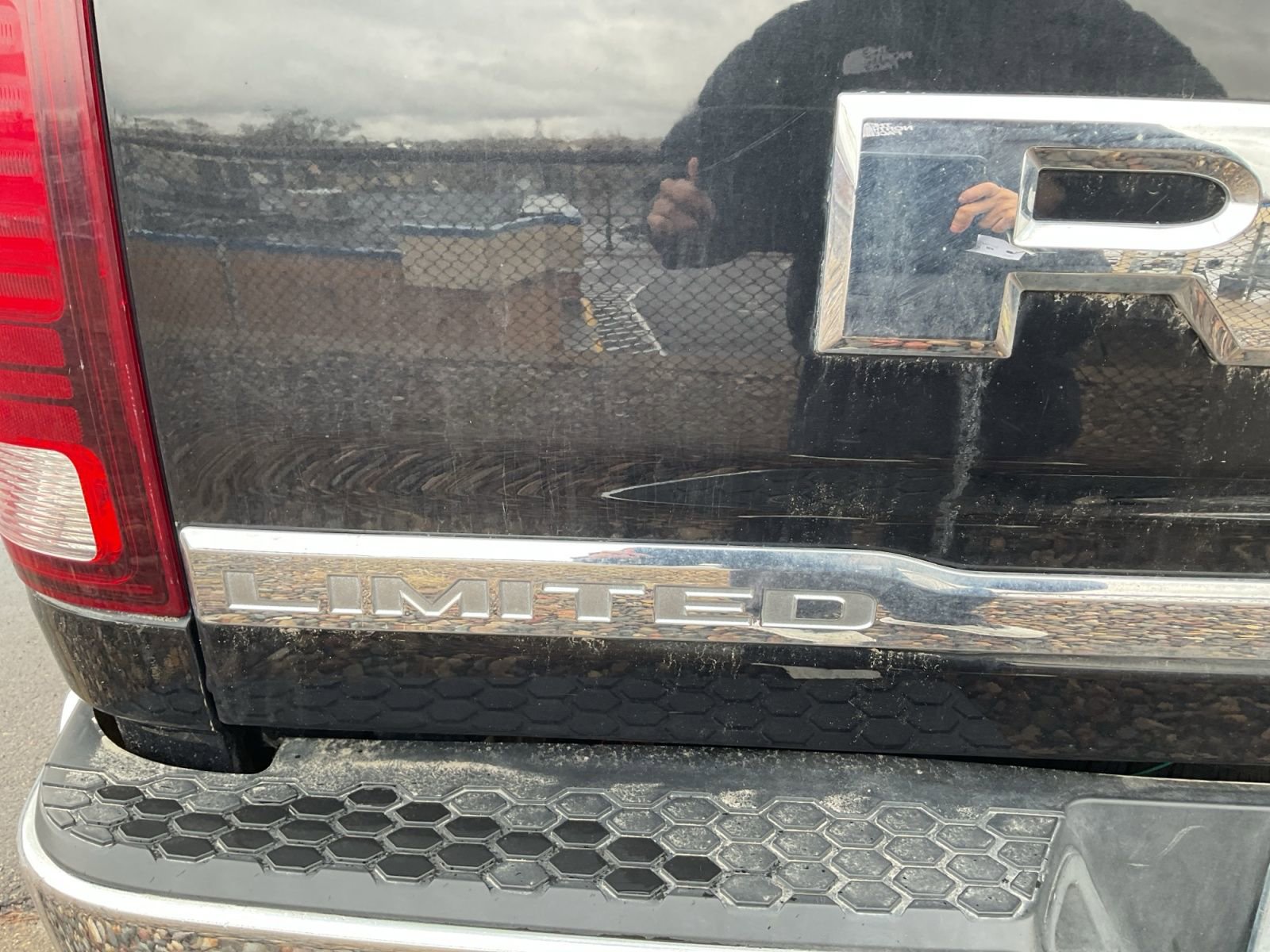 Used 2016 RAM 2500 Limited AWD/4WD image 24