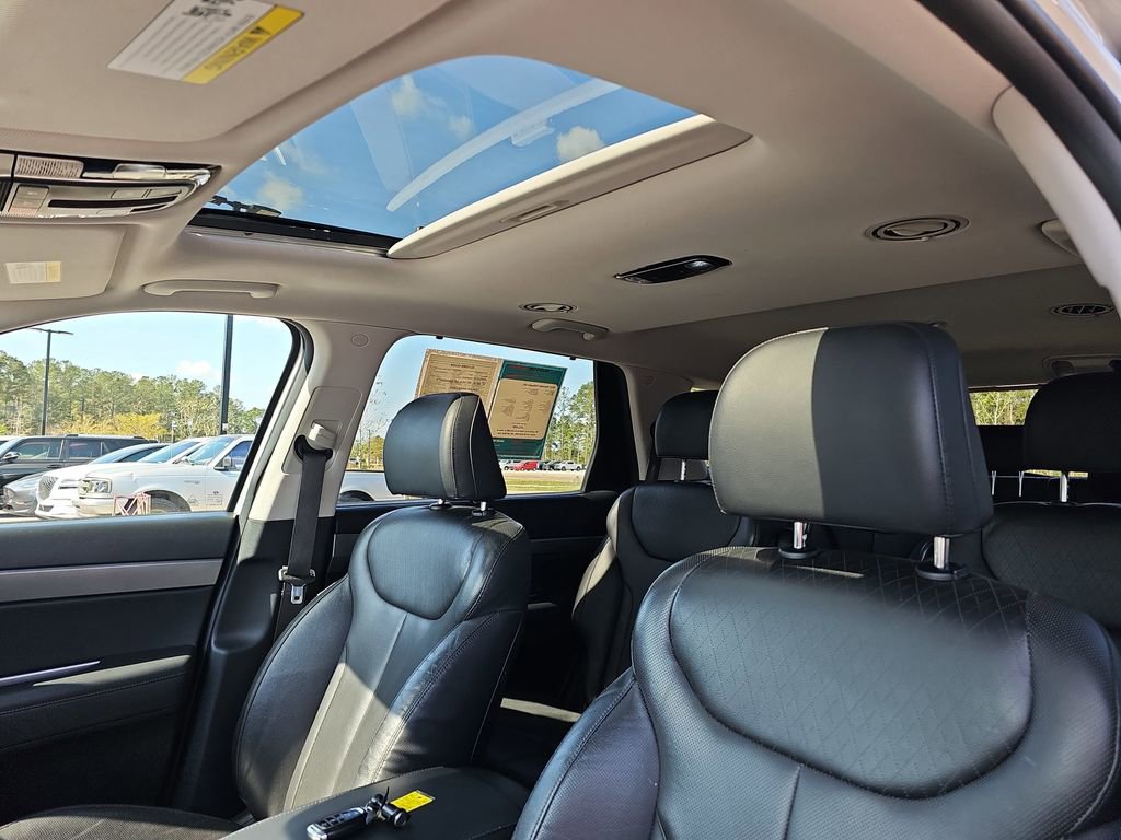 Used 2022 Hyundai Palisade SEL w/ Premium Package image 35