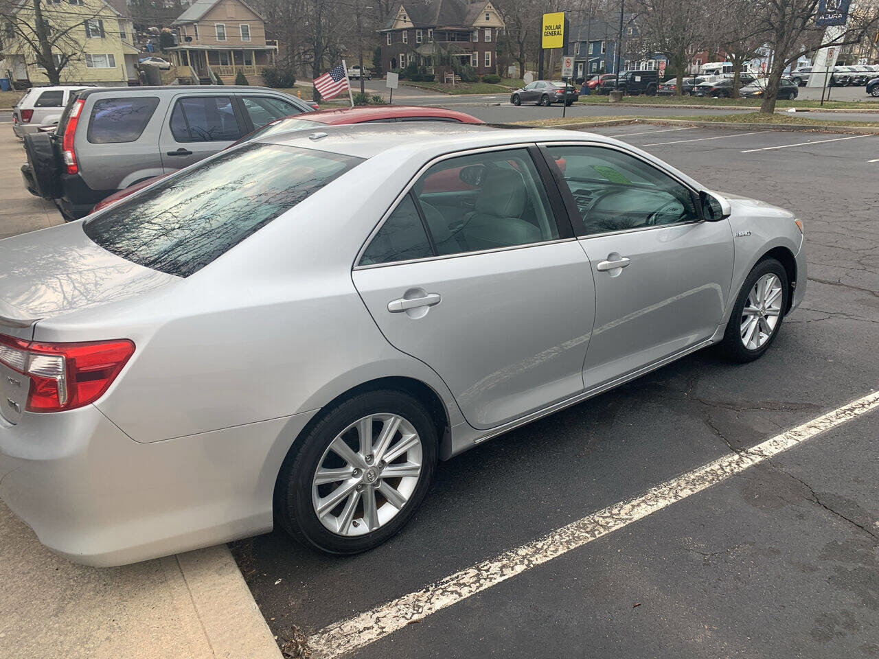 Used 2012 Toyota Camry XLE image 9