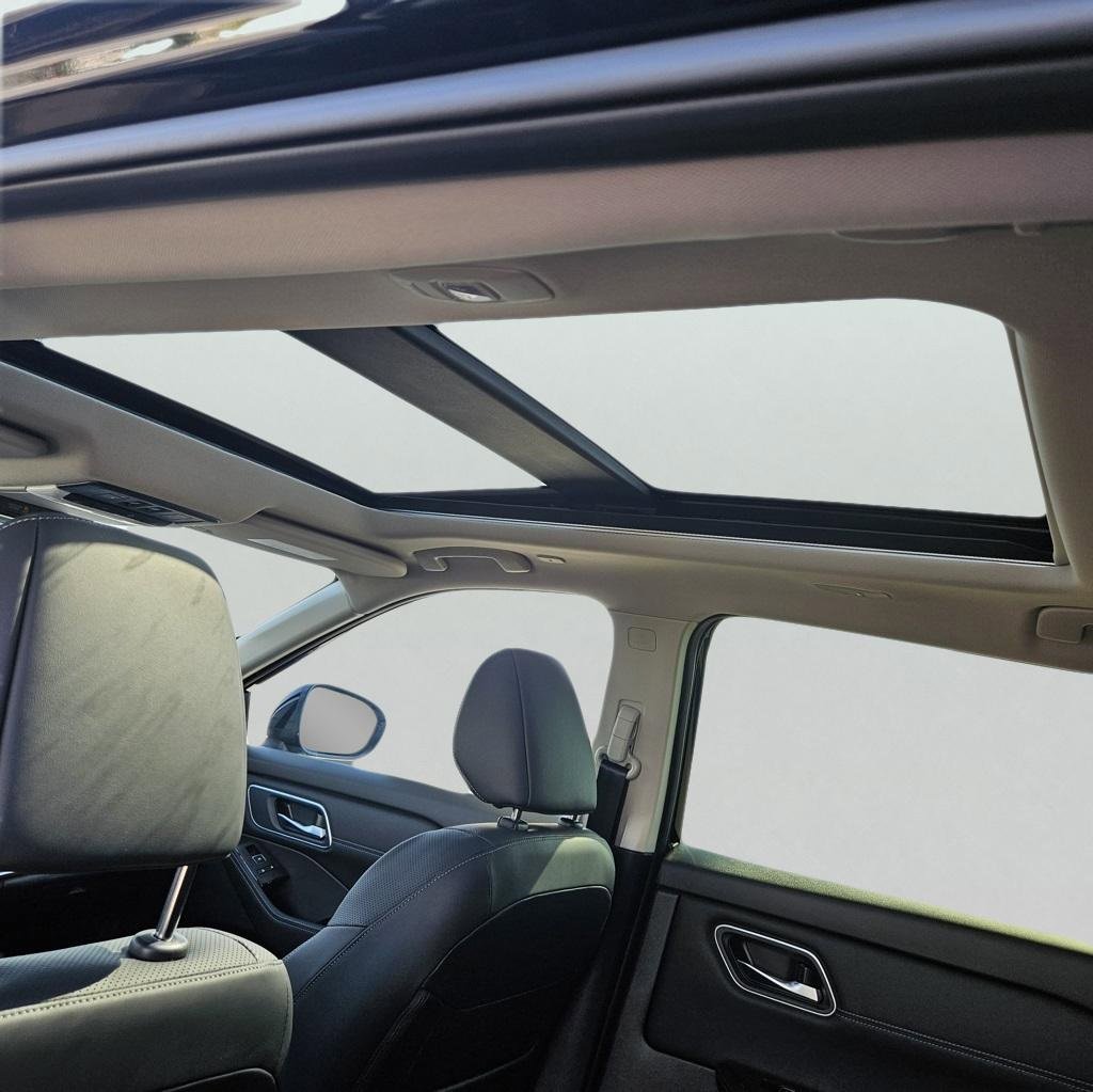 New 2025 Nissan Rogue Platinum image 19