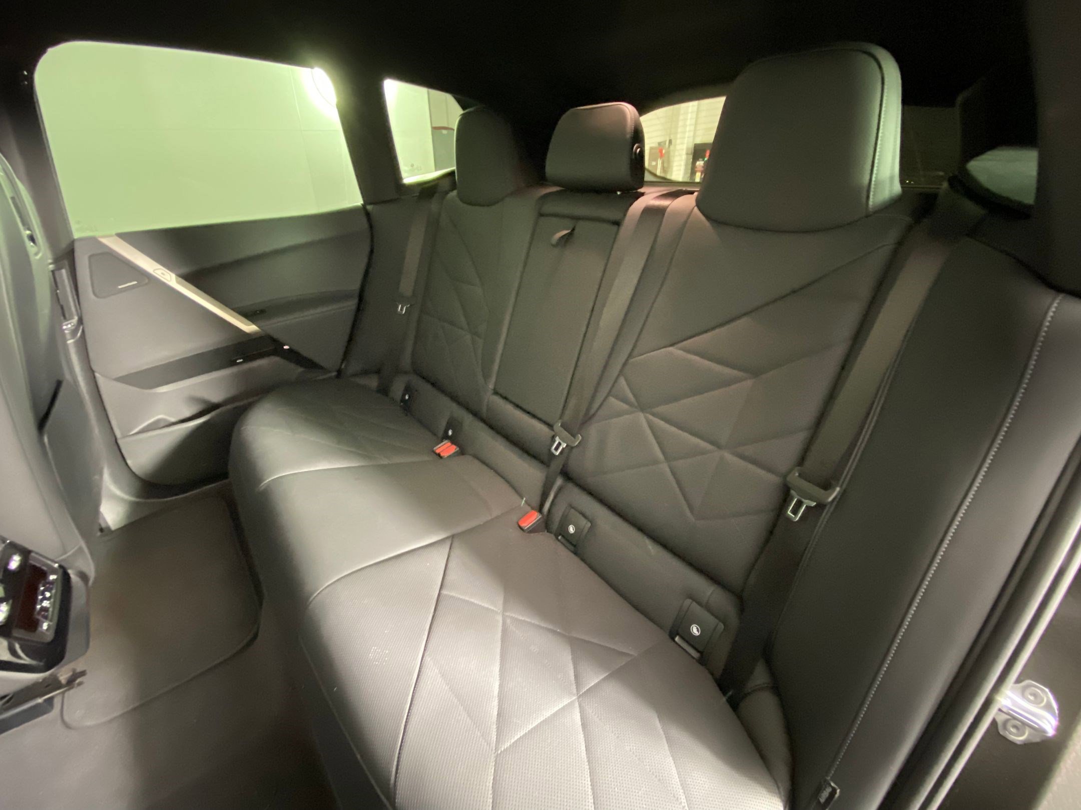 Certified 2024 BMW iX xDrive50 w/ Premium Package image 25