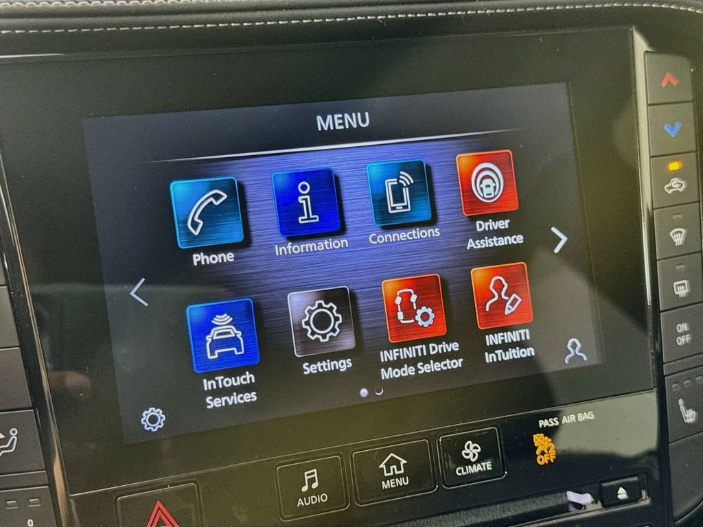 Certified 2023 INFINITI QX50 Luxe w/ Accent Package FWD image 18