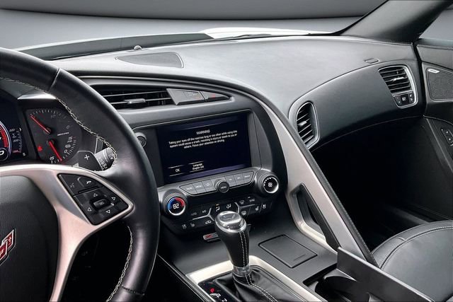 Used 2015 Chevrolet Corvette Z06 w/ 2LZ Preferred Equipment Group image 9
