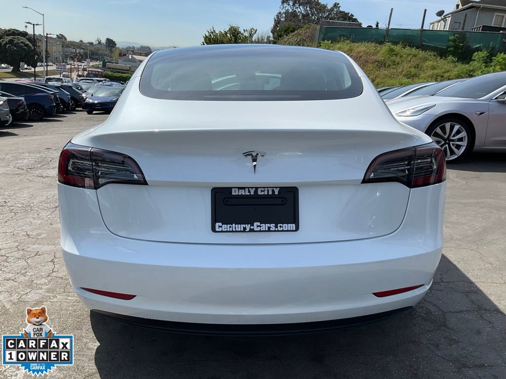 Used 2023 Tesla Model 3 Standard Range RWD image 4