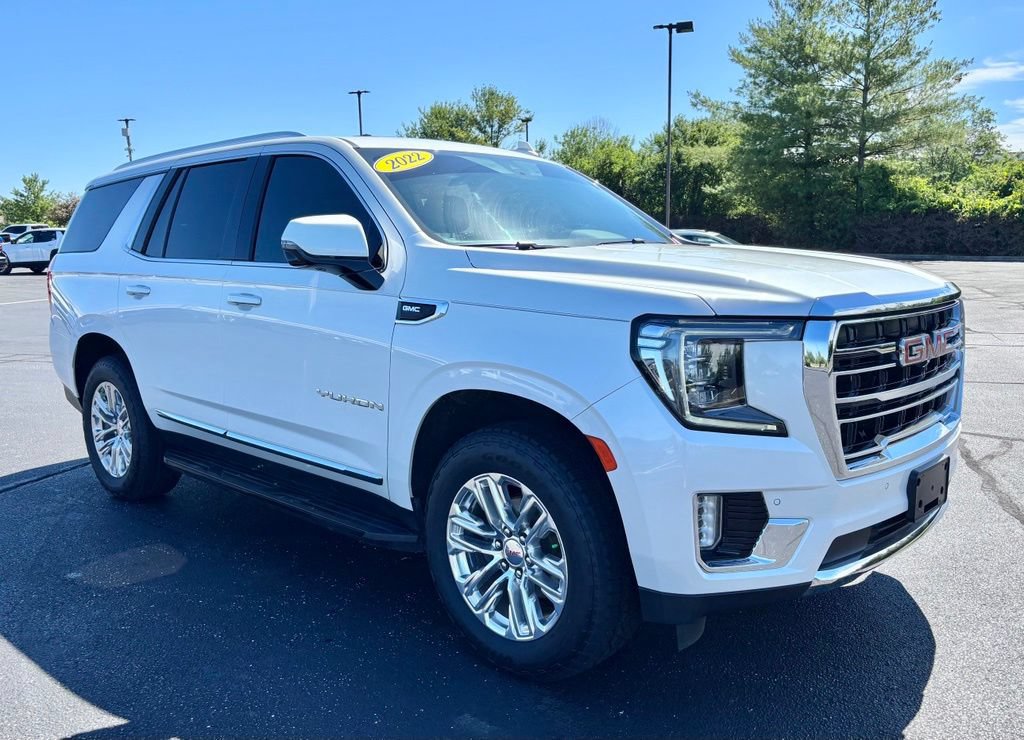 Used 2022 GMC Yukon SLT w/ SLT Premium Package AWD/4WD image 9